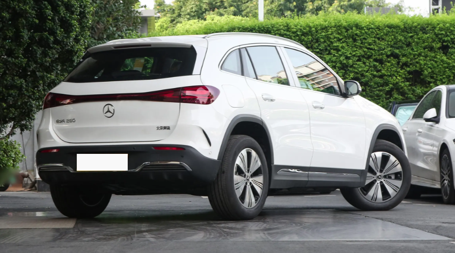 优惠超15万,真是一款豪华奔驰suv!关键是才刚上市!