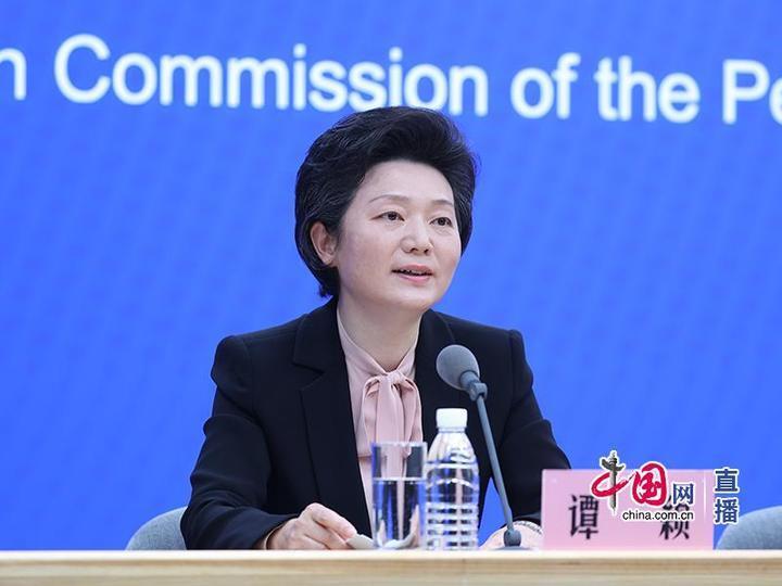 "十四五"以来 江苏省各级政府对公立医院直接投入年均