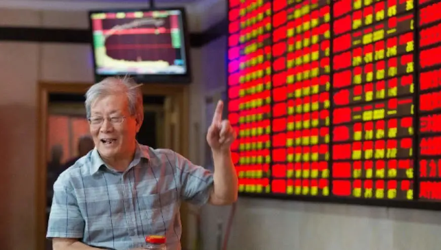A股放量上攻！上证指数重回4000点，机构：老登股春天刚刚开始