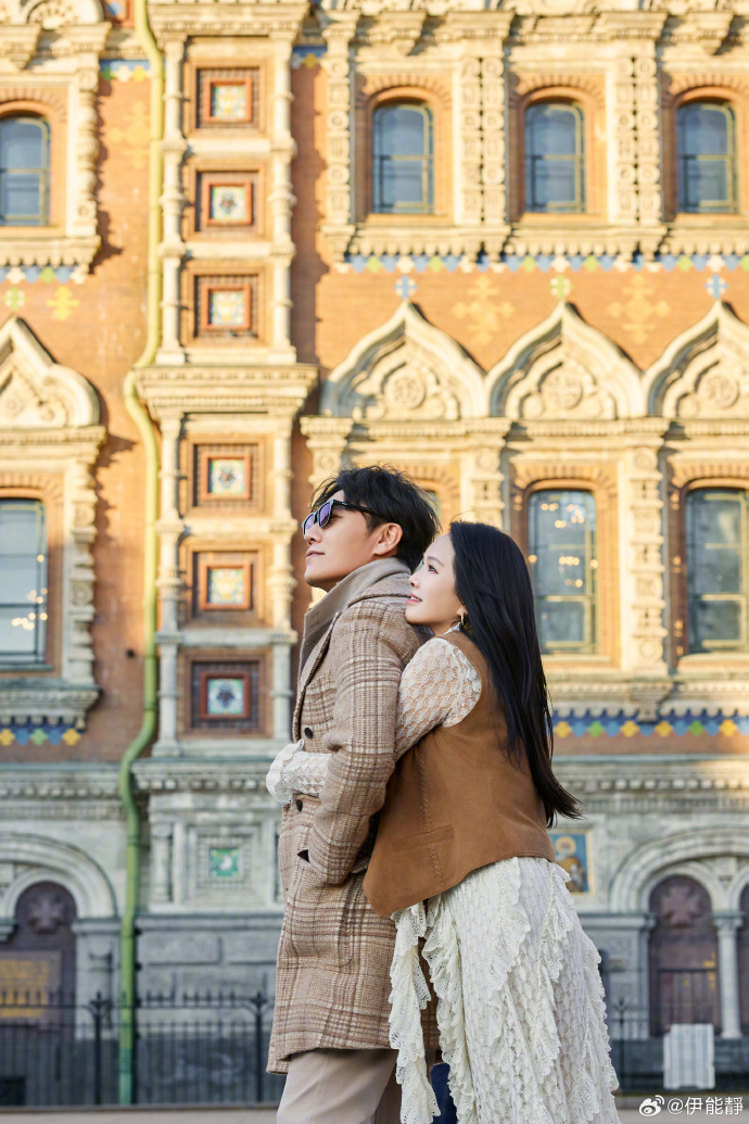 伊能靜髮長文，稱這次上節目是秦昊的想法：“前兩期秦先生剛拍完戲，我剛參加春晚又發燒” - 