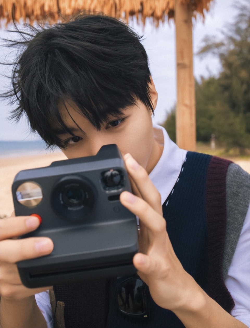 《下一站台风》已定张子枫,王俊凯不演,网友"用王俊凯做热饼"