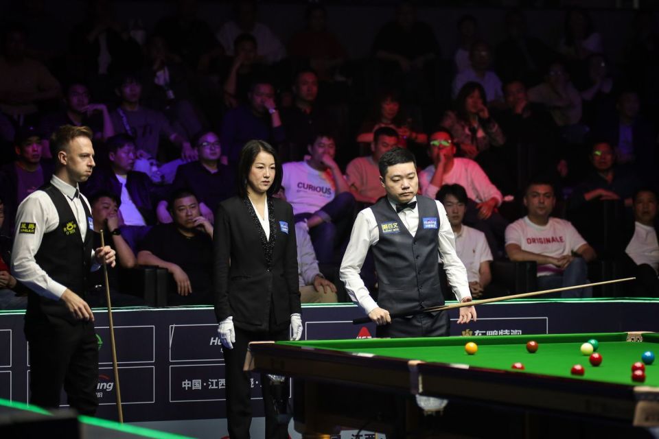 特鲁姆普击败丁俊晖夺冠捧走17万英镑丁俊晖亚军7万英镑