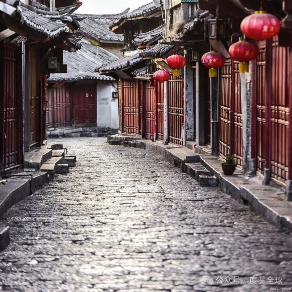 第一天:丽江古城,邂逅古老与浪漫一大早,咱们就直奔丽江古城而去.