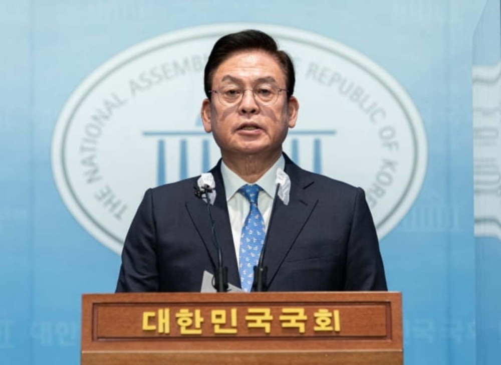 韩副议长率团窜台，中方发火要求韩政府采取措施，韩方迅速表态在外国英语有音标吗2023已更新(腾讯/今日)在外国英语有音标吗