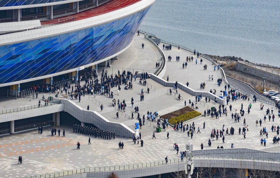 大连英博战绩上佳,梭鱼湾一票难求!如何打击黄牛?