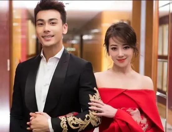 03版倚天美人颜值对比,高圆圆花期长,林静变化大,黄衫女子神秘