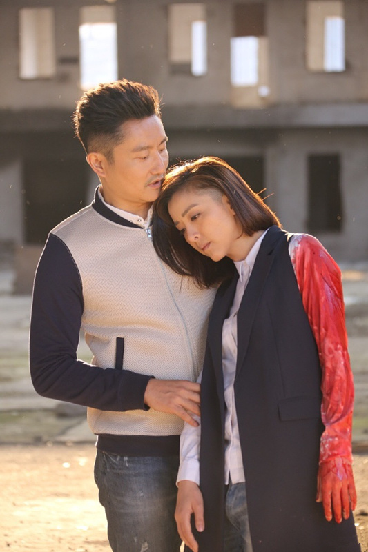 《极品一家人》首播,黄小蕾涂松岩主演,确实极品,爆笑奇葩_腾讯新闻