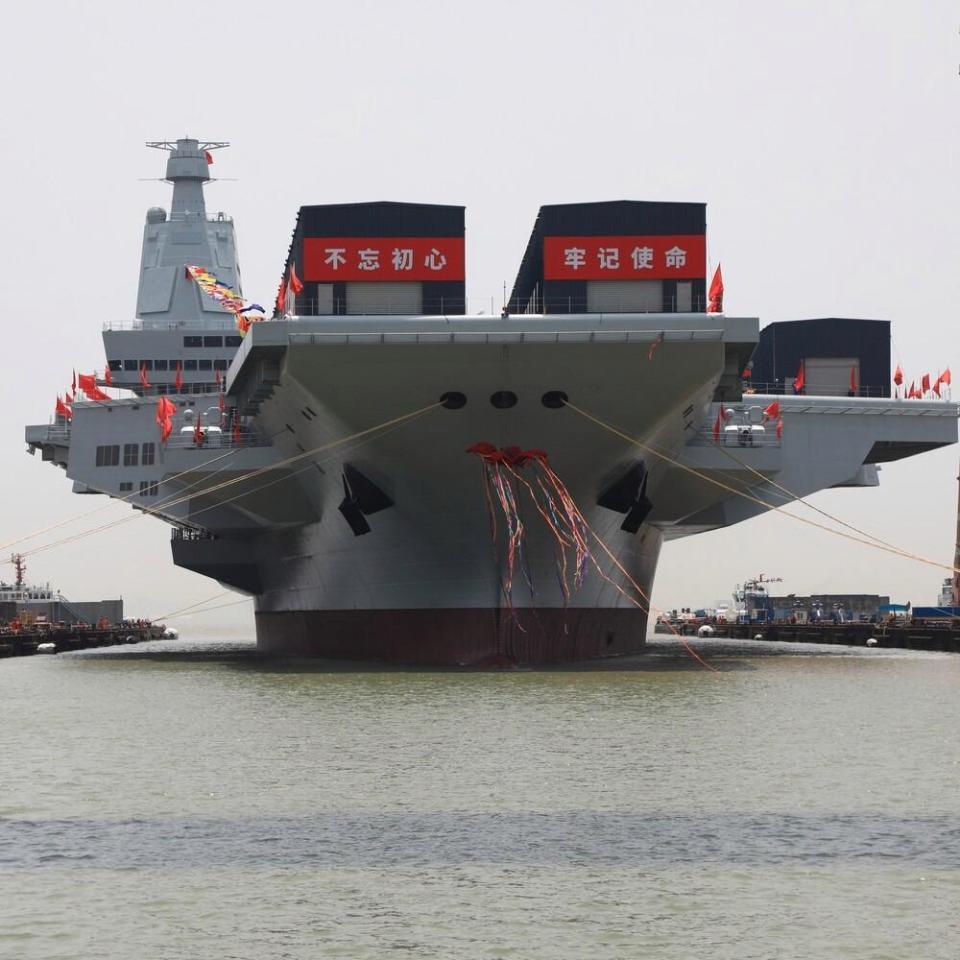 核动力航母再次出现,江南厂曝光20号航母cg图,小型舰岛引关注