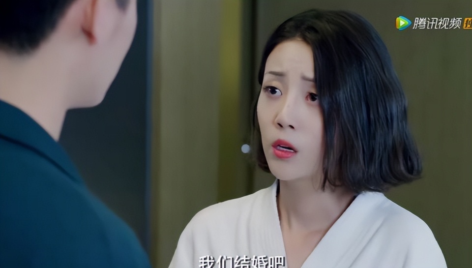 看国民老公时没觉得李溪芮好看在距离里却美翻了