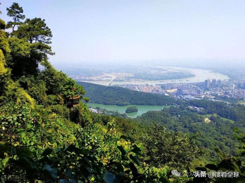 揭秘贵港桂平西山!林秀石奇泉甘茶香,岭南的仙境等你来领略!