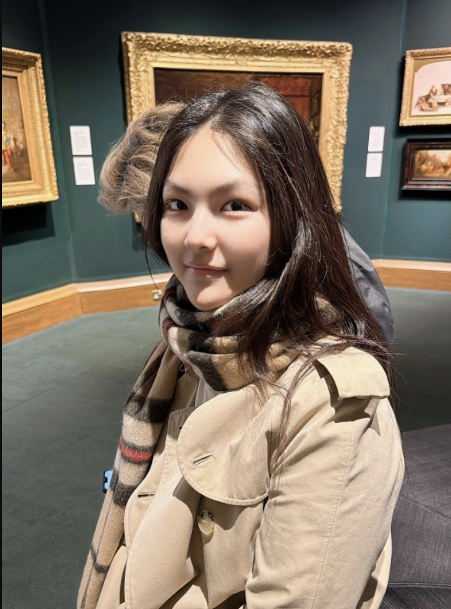 14岁王诗龄现状:和王岳伦看展,穿4万块行头,小s女儿却无辜躺枪_腾讯