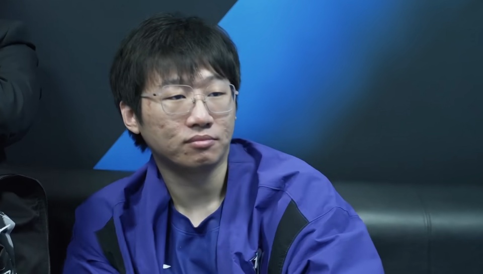 lol历史都是极为罕见,霸哥可能觉得说宁王宝蓝生涯末期的风评不太好