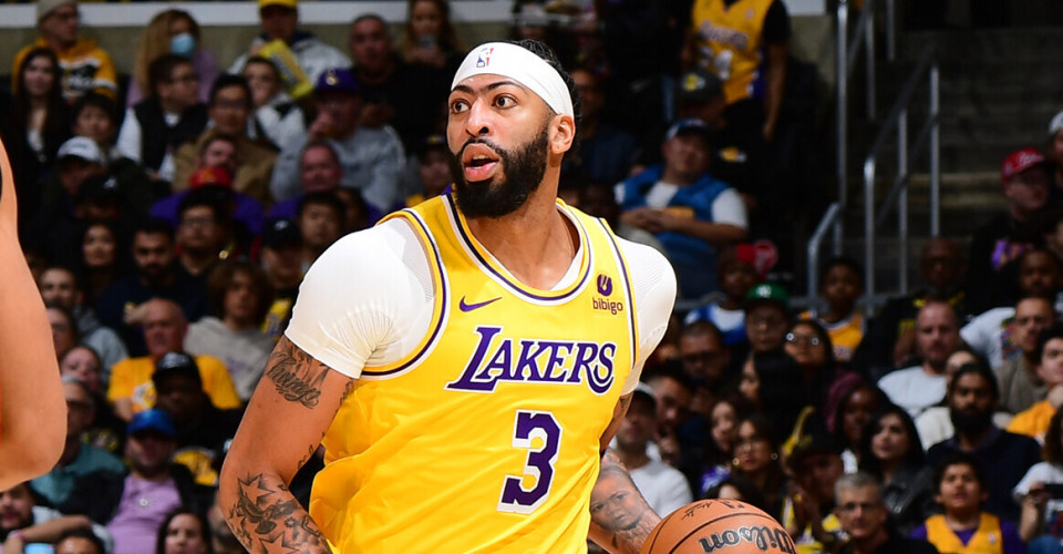 戴维斯谈眼部伤势高中时期就经历过类似伤病无需佩戴护目镜