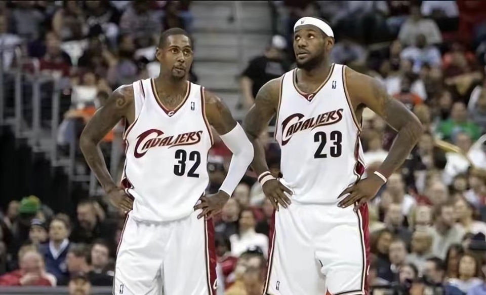 98年没有超级大牌为何被认为是选秀大年?4人总得分超2万,2位fmvp