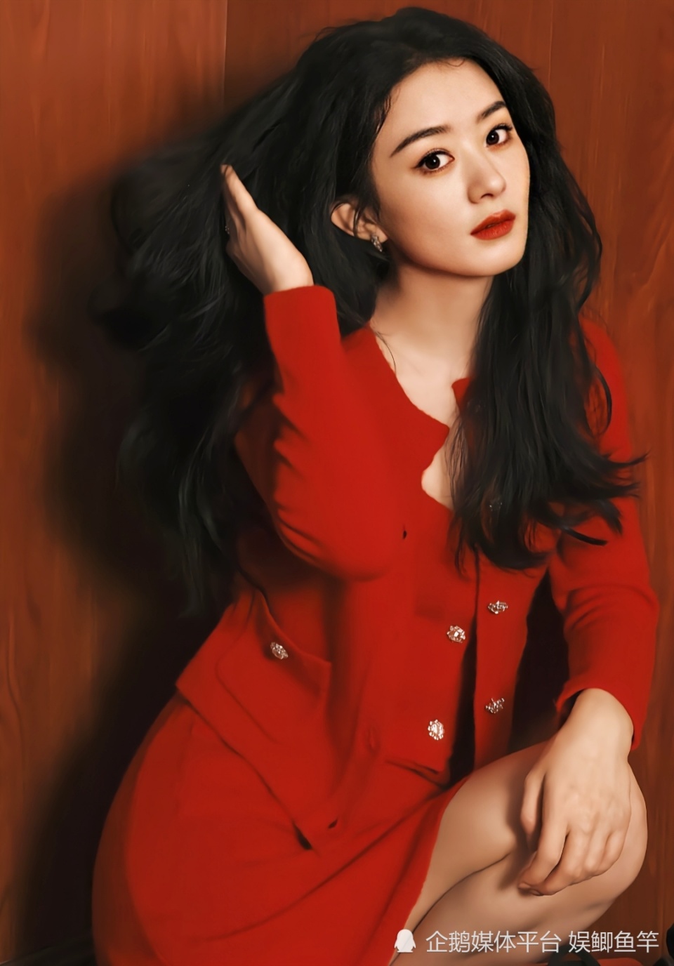 35岁女星赵丽颖,获影视榜样年度最佳女主角,实至名归!