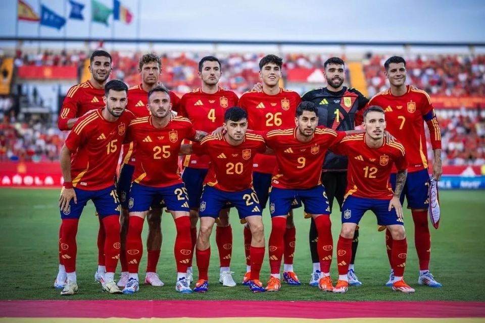 穆里尼奥谈欧洲杯4大夺冠热门:英法德葡 葡萄牙队史最佳