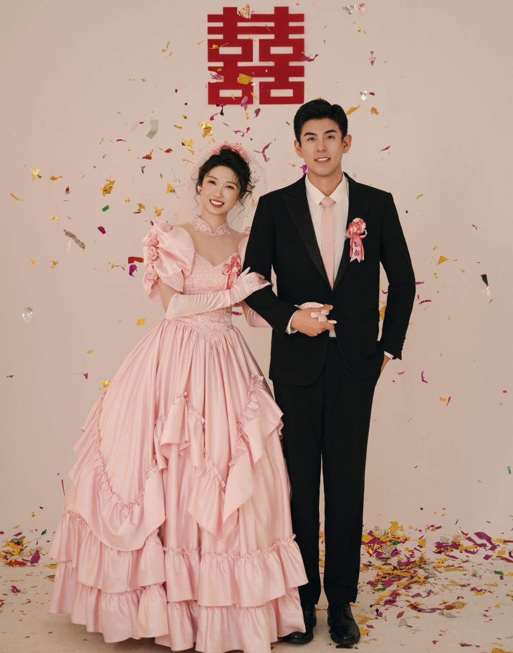 女排28岁世界冠军大婚:丈夫真帅气,李盈莹龚翔宇到场