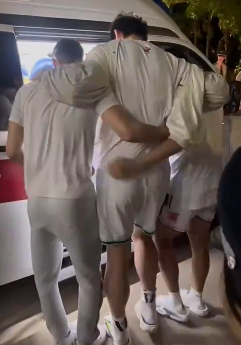 体谈丨 王哲林,大概真的"病"了