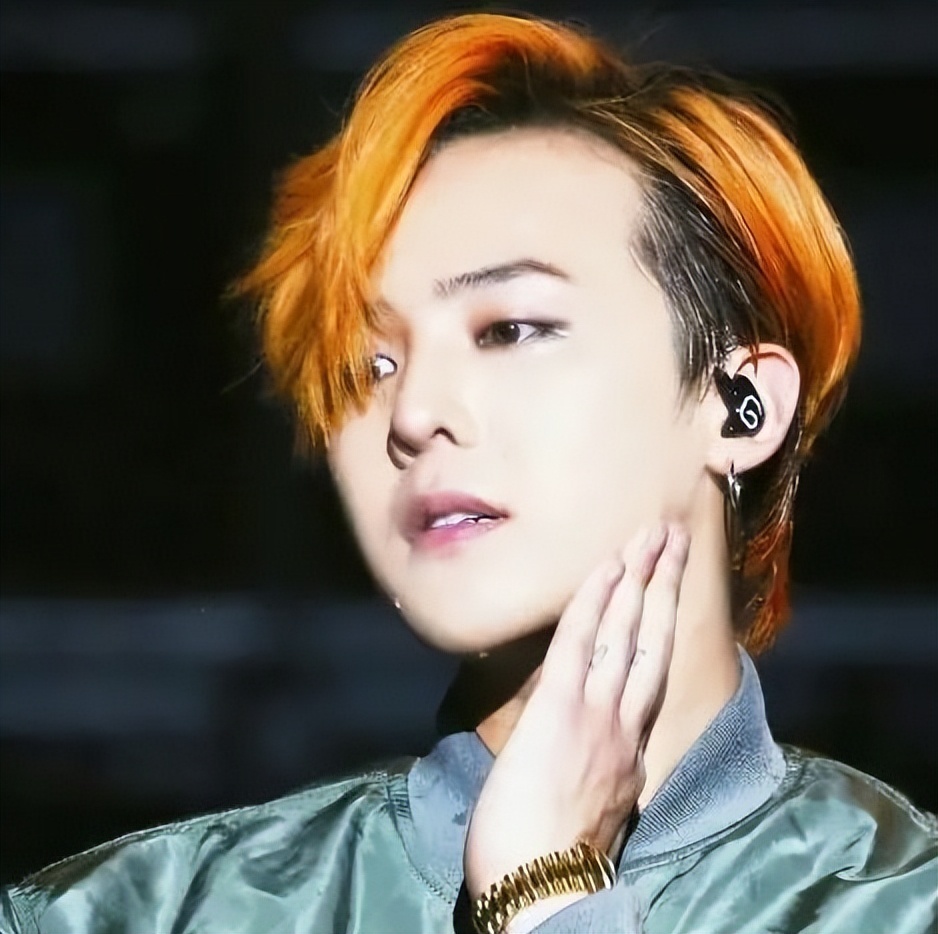 举报权志龙,疑似给李善均下药并勒索3个亿,李善均情人很"刑"_腾讯新闻