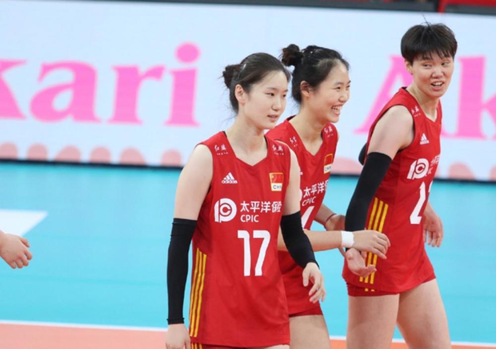 丁霞让位许晓婷！仲慧凭发球入围，倪非凡占上风，世联赛14人预测_腾讯新闻
