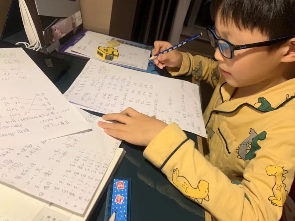 全国小学生补作业流程图曝光，第一张太真实了！_腾讯新闻