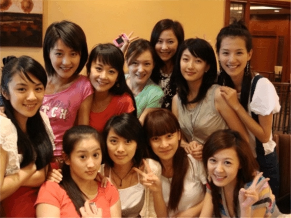 李金铭顺利考入上戏,和郑恺,陈赫,娄艺潇,孙艺洲等人成为同班同学