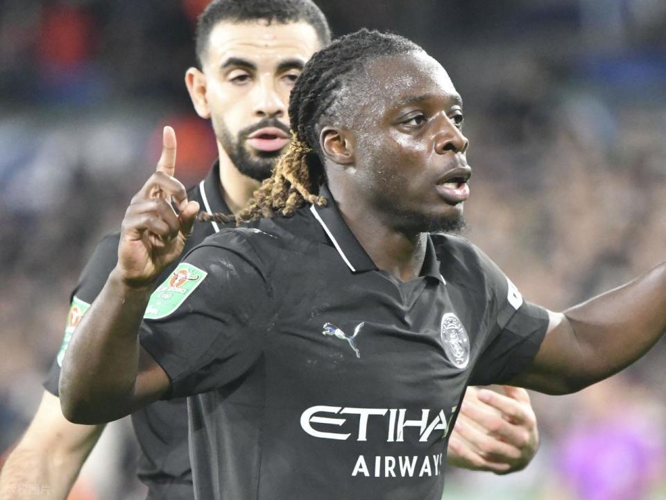 英联杯：曼城3-1逆转斯旺西进8强 马尔穆什世界波 切尔基传射+中柱