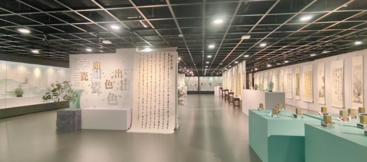 百名非遗传承人齐聚,"青瓷百咏"作品展花开浙江展览馆