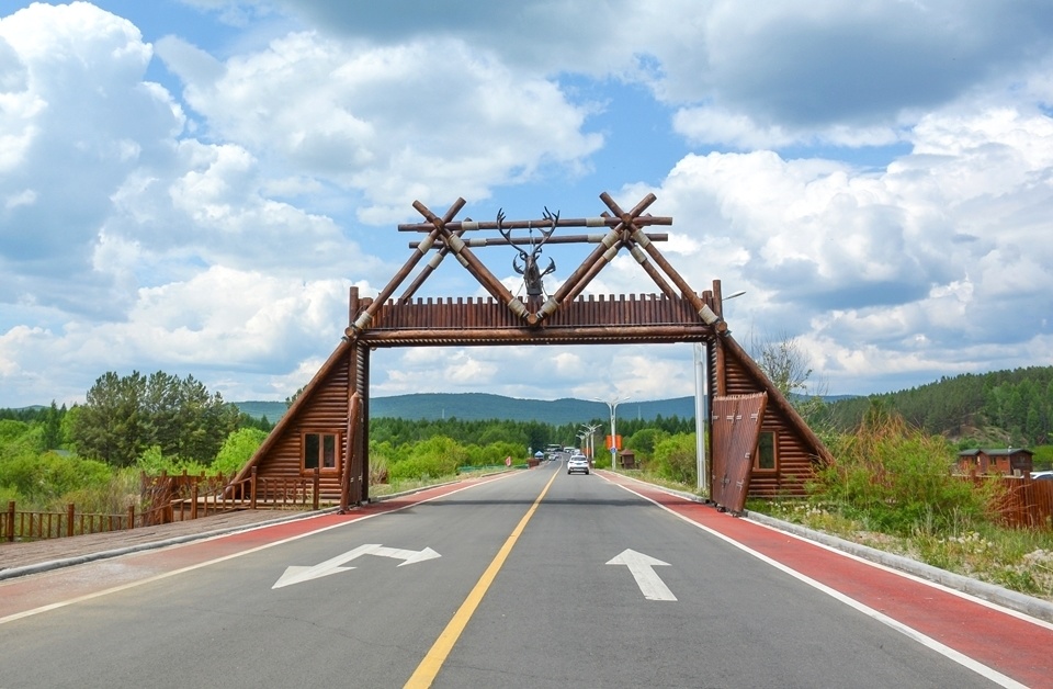 敖鲁古雅景区图片