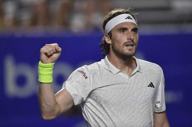 希腊网球名将西西帕斯以别样方式援助墨西哥灾后重建