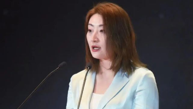 离岸信托补税倒计时，宗馥莉家族会成为典型样本吗？