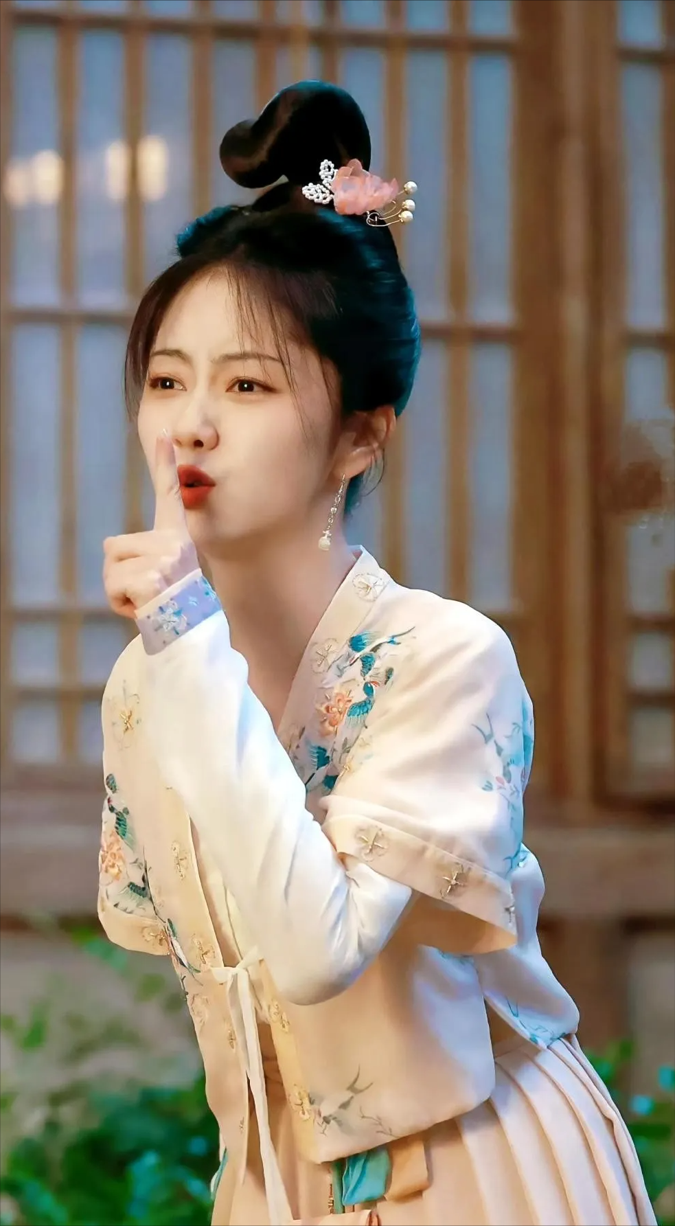 《蜀锦人家》明天播,唐朝大女主经商剧,谭松韵活泼灵动古装绝美