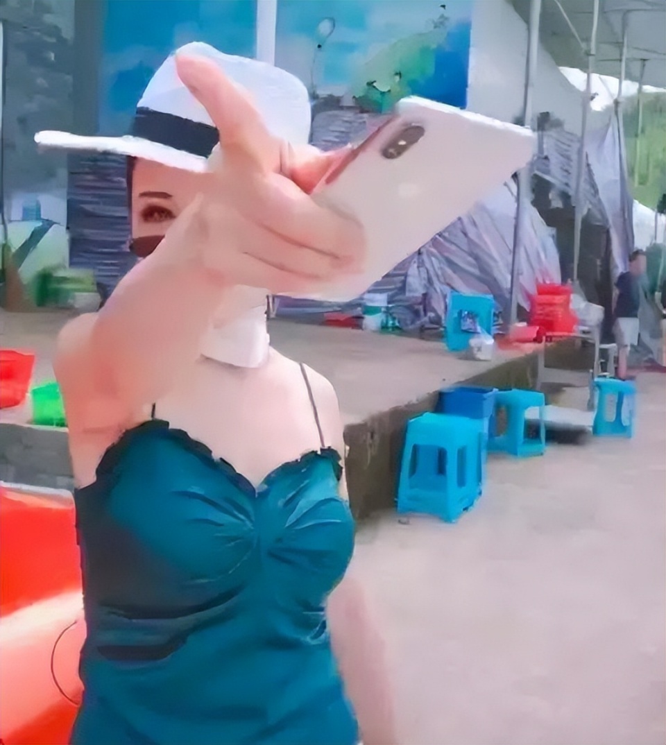 从重庆帽子姐到崂山路虎女,是时候让她们吃点苦头了