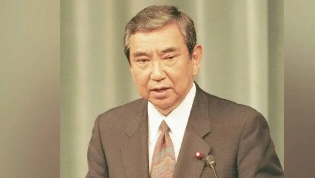 河野洋平去世