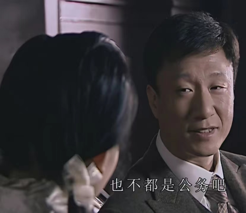 潜伏：十年后我才看懂，晚秋为何会对余则成“一见钟情”_腾讯新闻
