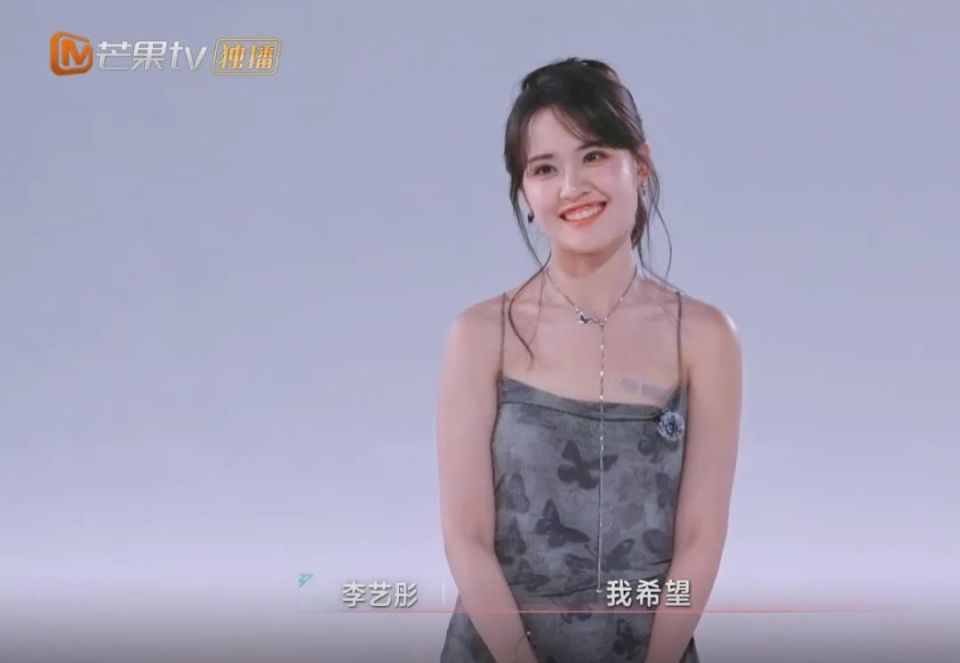 房琪，终究还是为她的“装”而付出了惨痛的代价_腾讯新闻
