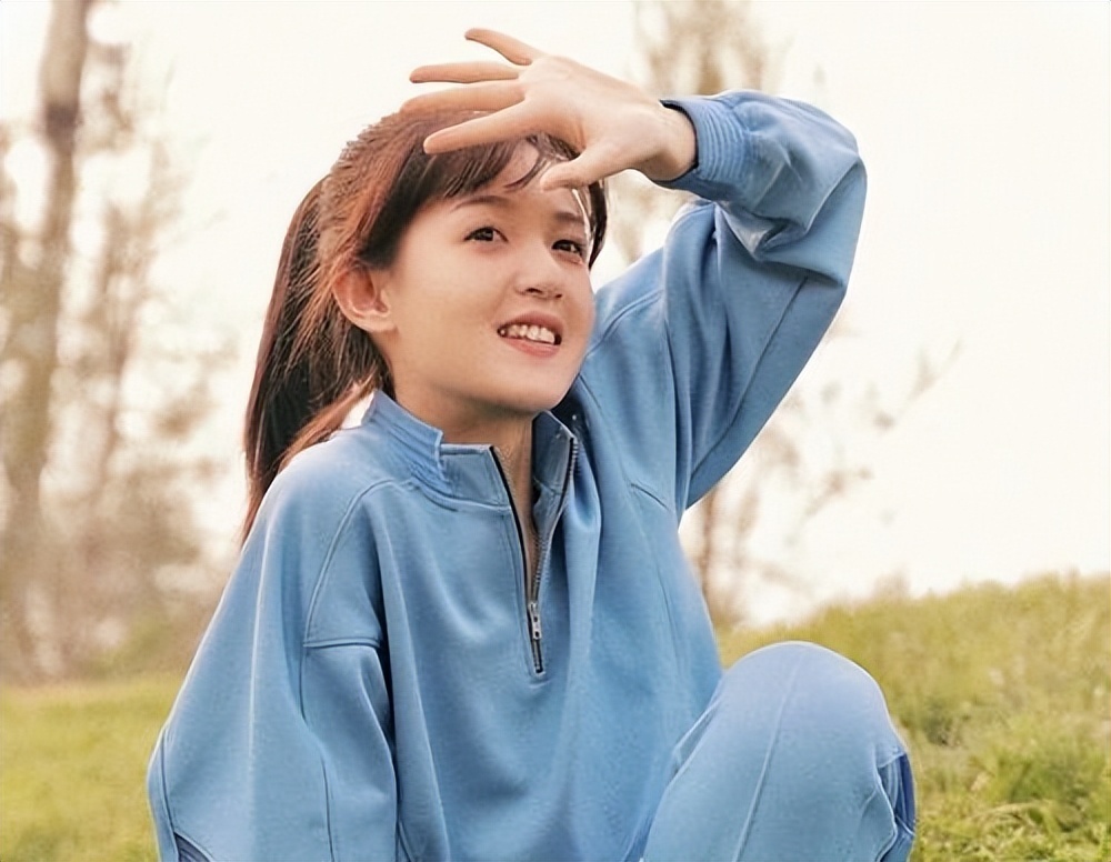 18线小明星季美含,26岁刚开始崭露头角,这次能否打一场翻身仗?