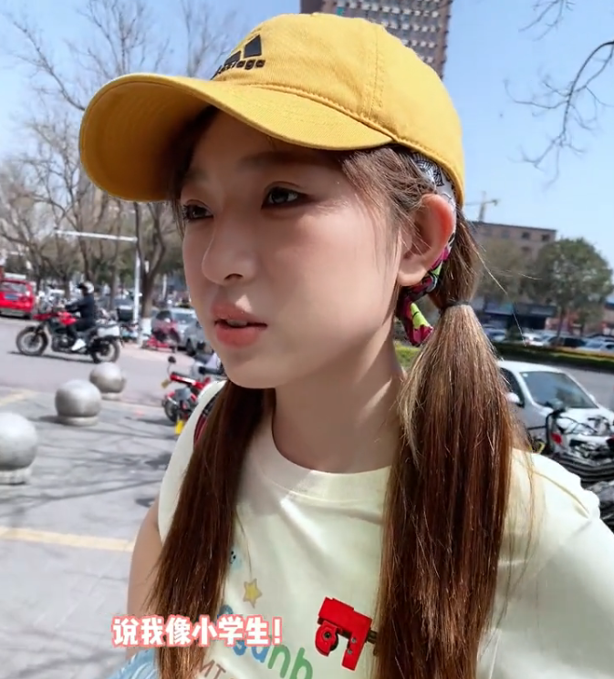 "大力仑"爆火对比"猫一杯"凉透,真实打败造假,朴素完胜浮华