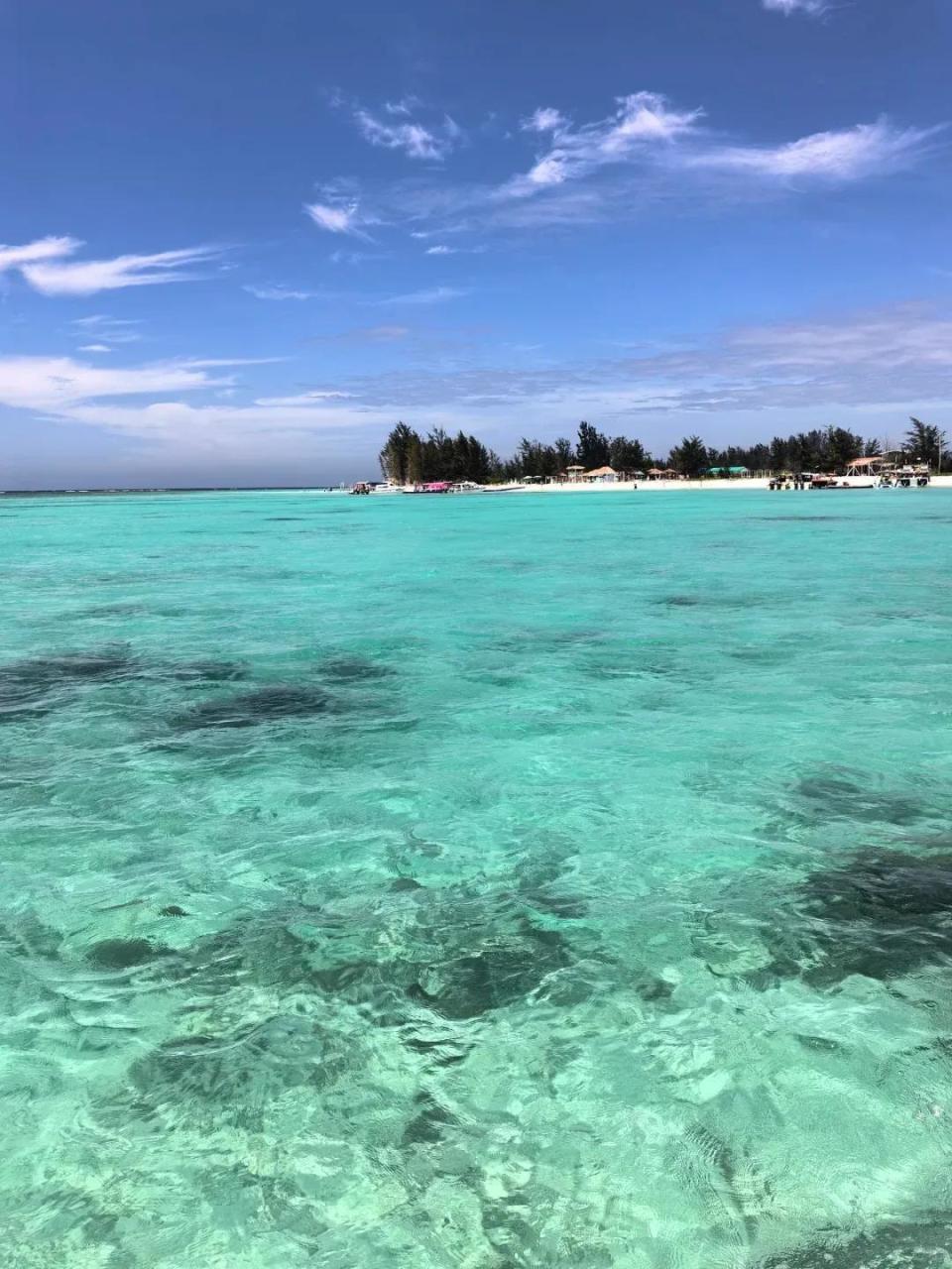 马来西亚海水质量不输泰国,但为何旅游吸引力却远不如