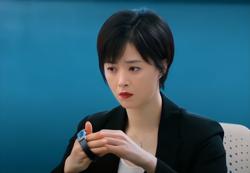 只凭《欢乐颂》蒋