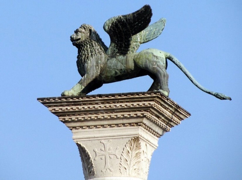 威尼斯这头狮子推测是唐朝镇墓兽?马可波罗运到欧洲,改成这样?