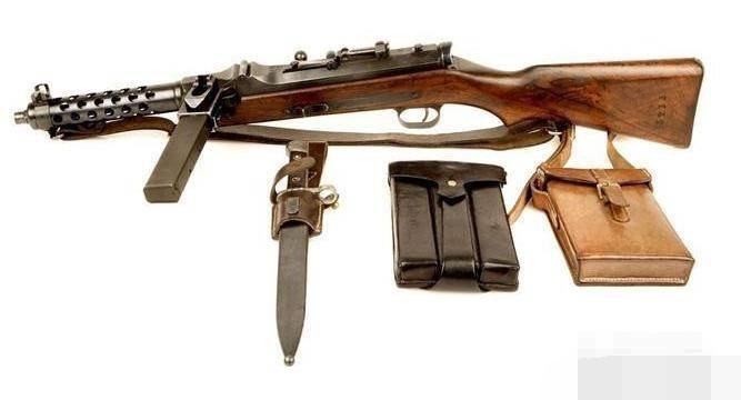 mp-38pk苏联的ppsh-41波波沙,谁才是二战冲锋枪的王中王?