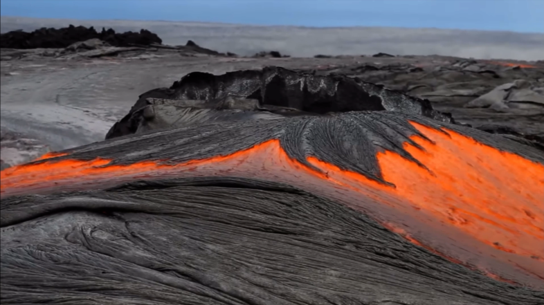 夏威夷最活跃火山爆发,这里有常年喷涌的熔岩湖,你想去参观吗