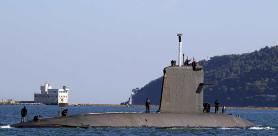 加拿大准备购买核潜艇并将其派往北极