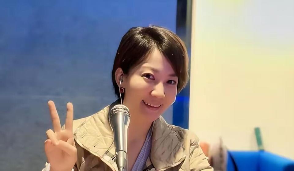 47岁无人敢娶？央视主持人王端端婚姻真相大白，答案早就不言而喻_腾讯新闻