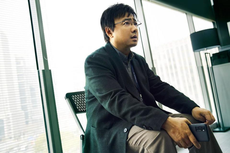 徐峥,辛芷蕾,王骁,贾冰主演的现实题材电影《逆行人生》官宣定档