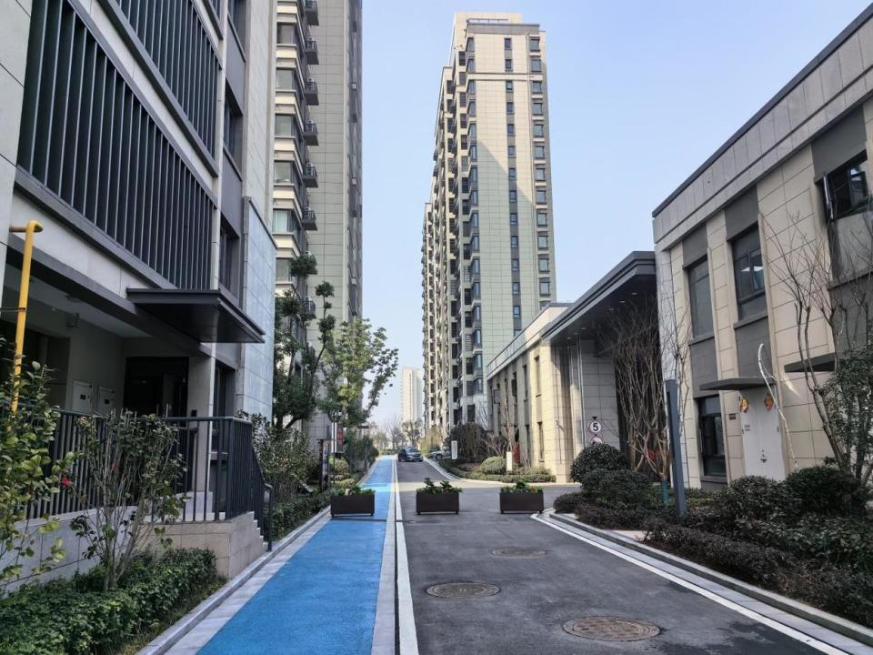 一个以8层洋房为主的低密住宅,实探合肥省府北的琥珀晴川里!_腾讯新闻