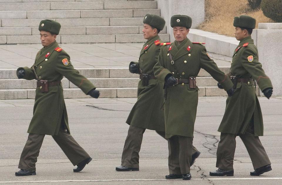 盘点朝鲜边防兵的各种单兵装备