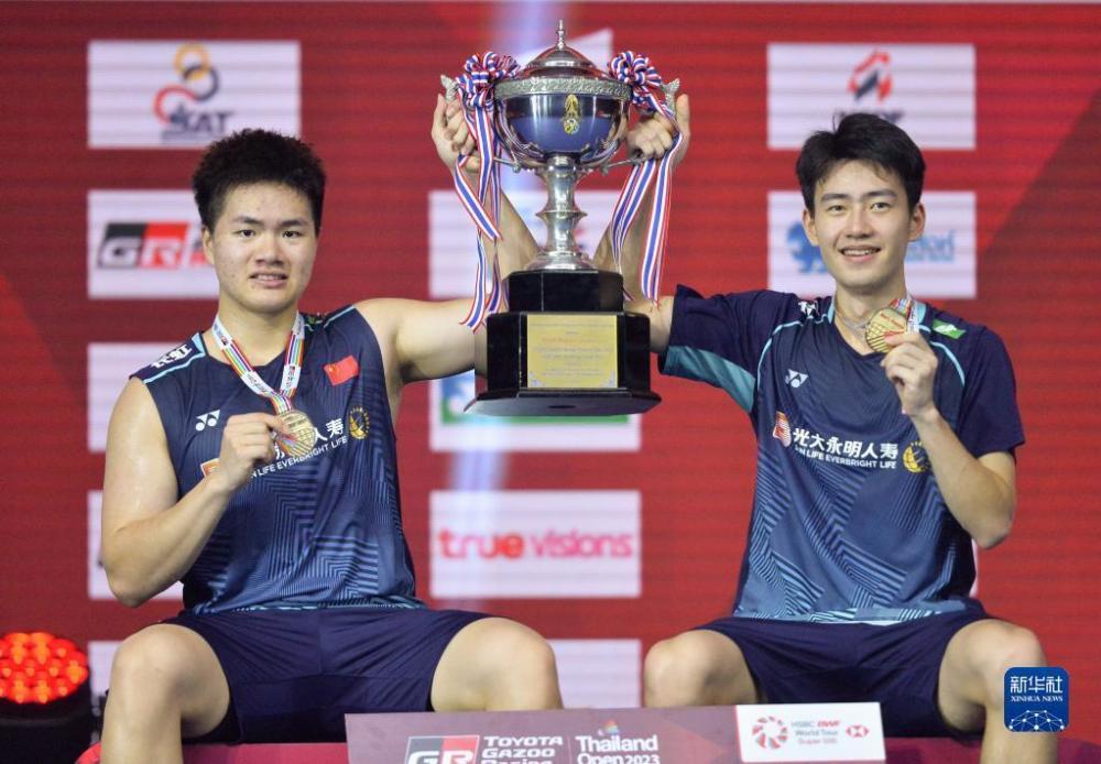 羽毛球泰国公开赛梁伟铿王昶男双夺冠