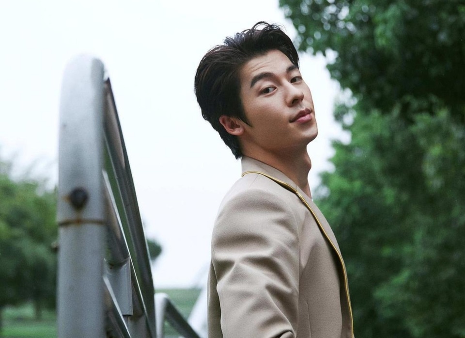 分手7年,社交媒体仍保留两人亲密照,许光汉前女友被批蹭热度